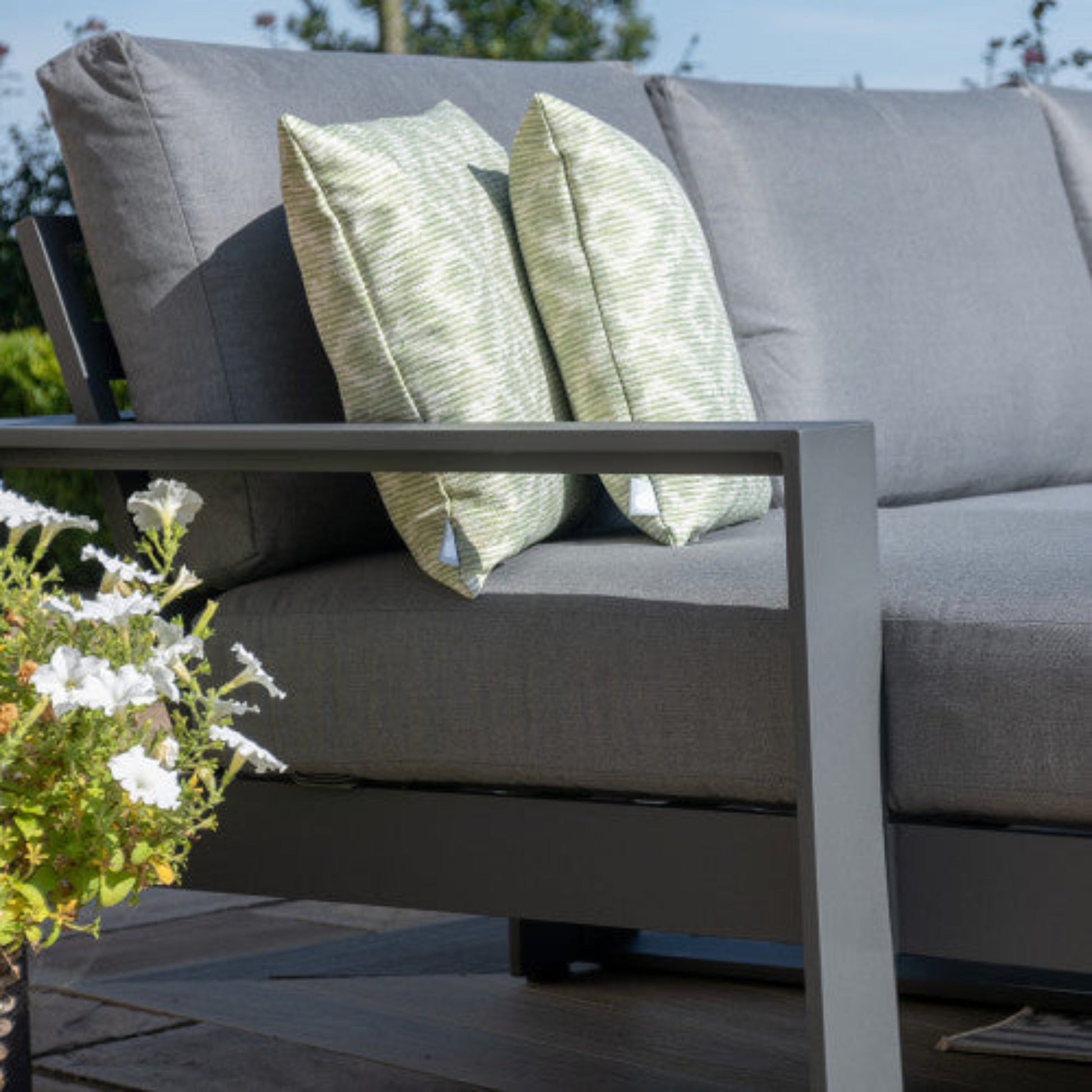 Maze Amalfi Chaise Sofa Set - Alfresco Heat