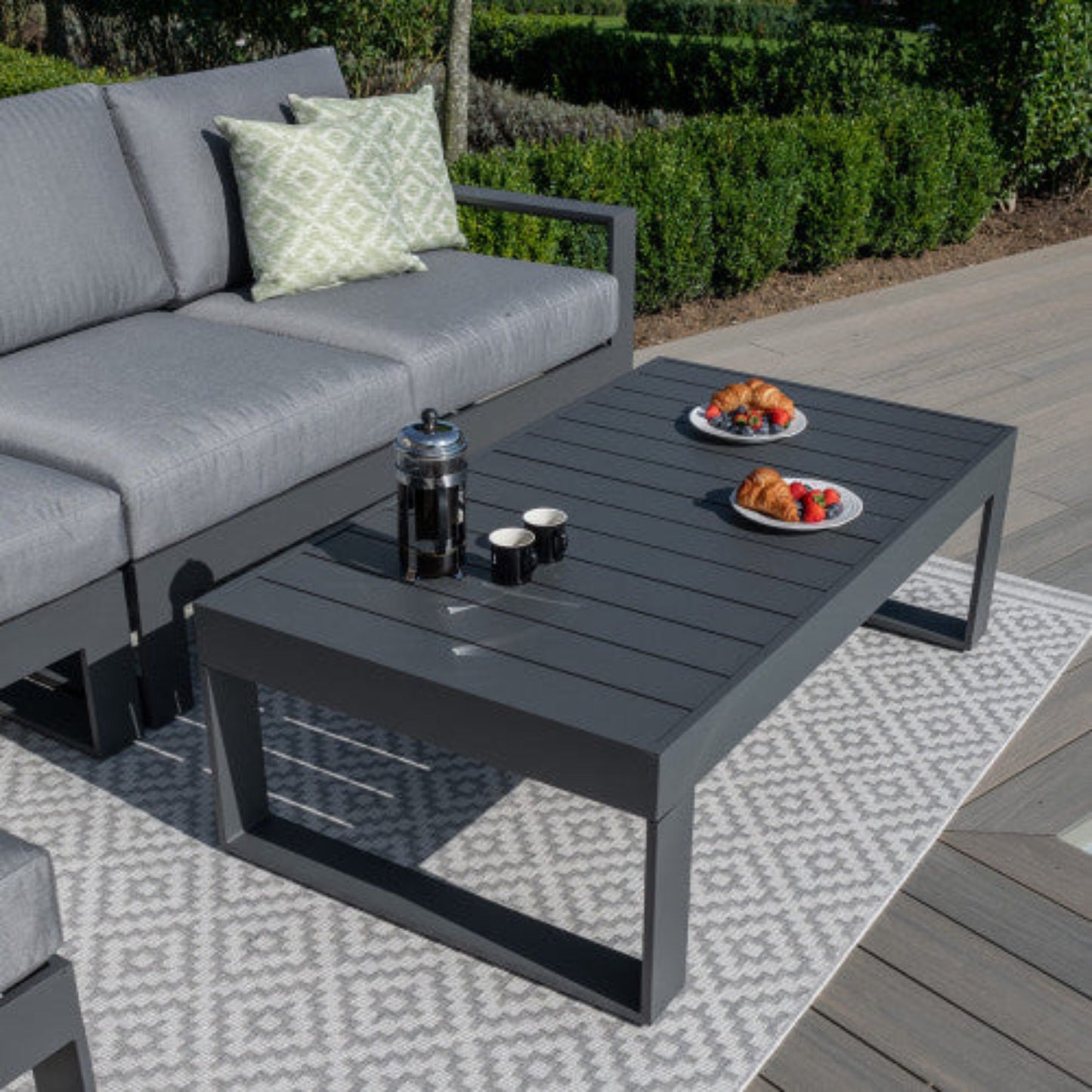 Maze Amalfi Chaise Sofa Set - Alfresco Heat