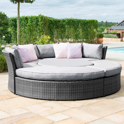 Maze Chelsea Lifestyle Rattan Suite with Glass Table - Alfresco Heat